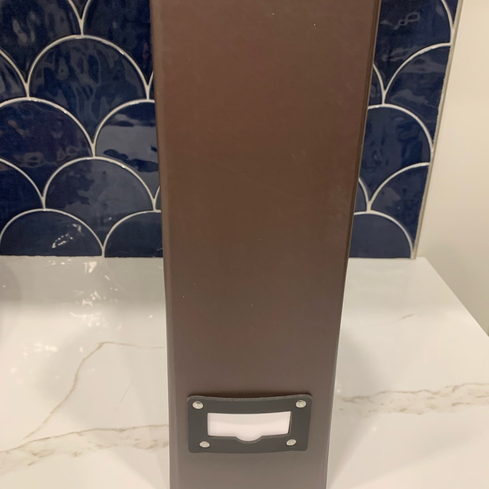 Foldable/Collapsible Brown Leather-look Magazine Holder